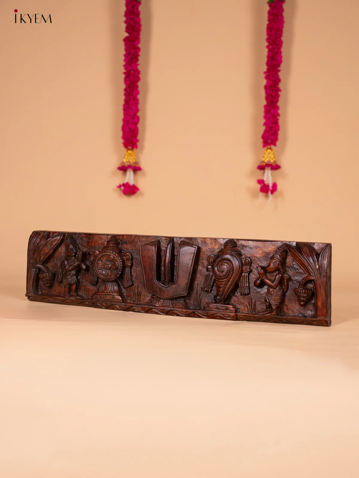 Wooden Hand Carved Sangu, Chakram & Namam Panel - KH30124 - Image 5