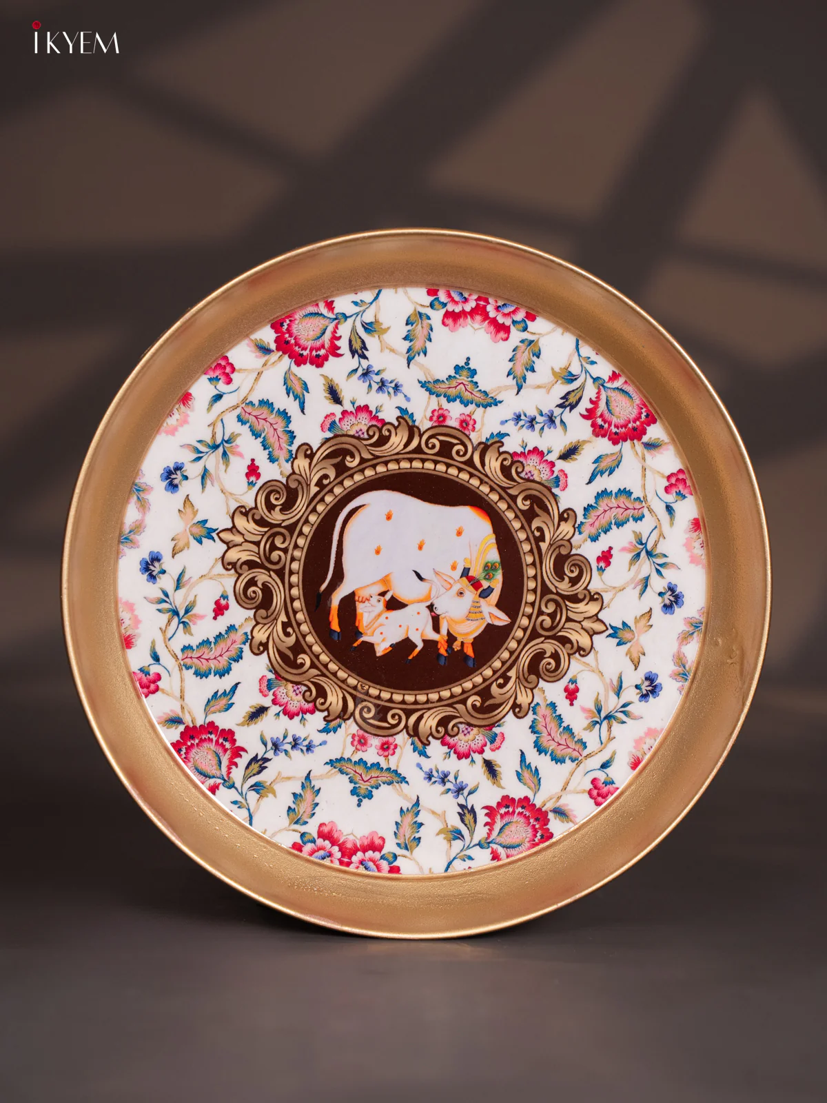 Brass Coated Plate Cow & Calf- White with Dark Brown - 8 Inches - KI06131