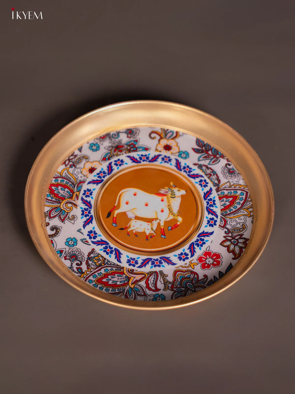 Brass Coated Plate Cow & Calf- White with Light Brown - 8 Inches - KI06133 - Image 3