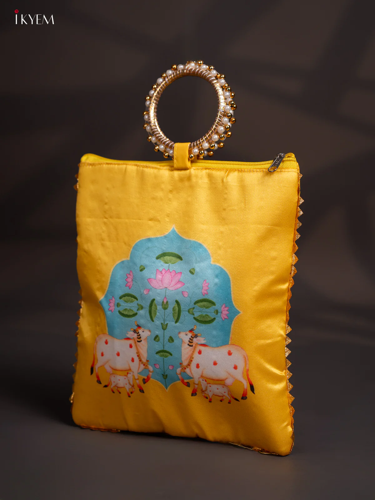 Cow & calf Bag with Bangle Handle -Yellow - KI06168 - Image 3