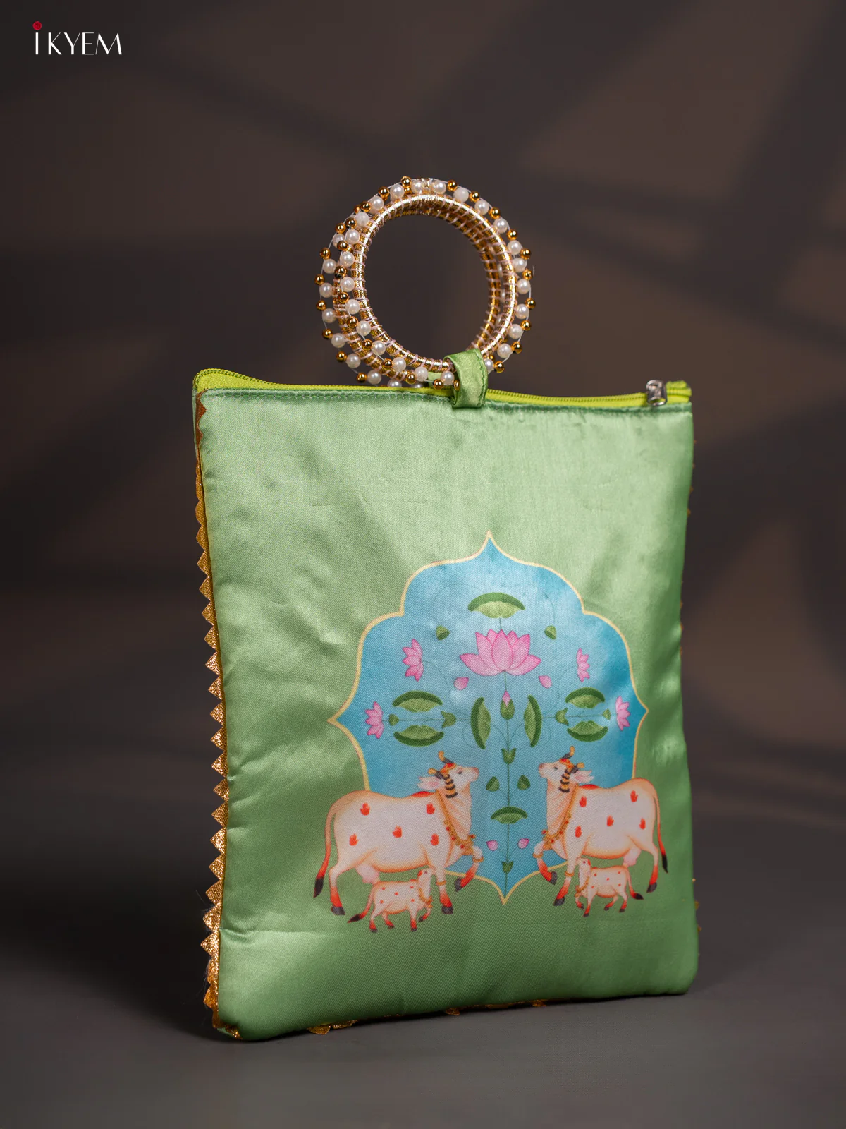 Cow & calf Bag with Bangle Handle - Green - KI06169 - Image 2