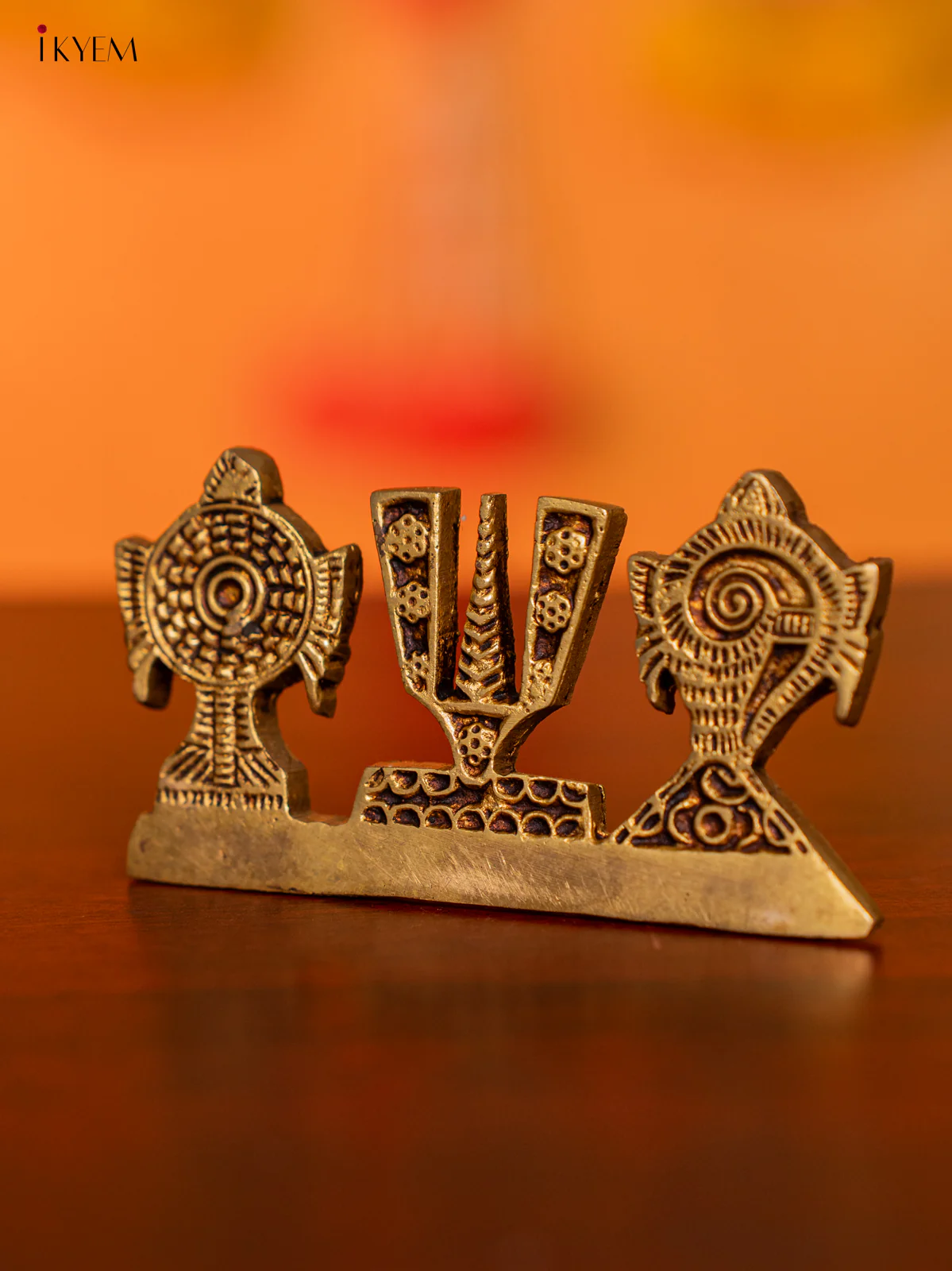 Brass Sangu chakram Namam Stand - 2 Inch - KI07145 - Image 4