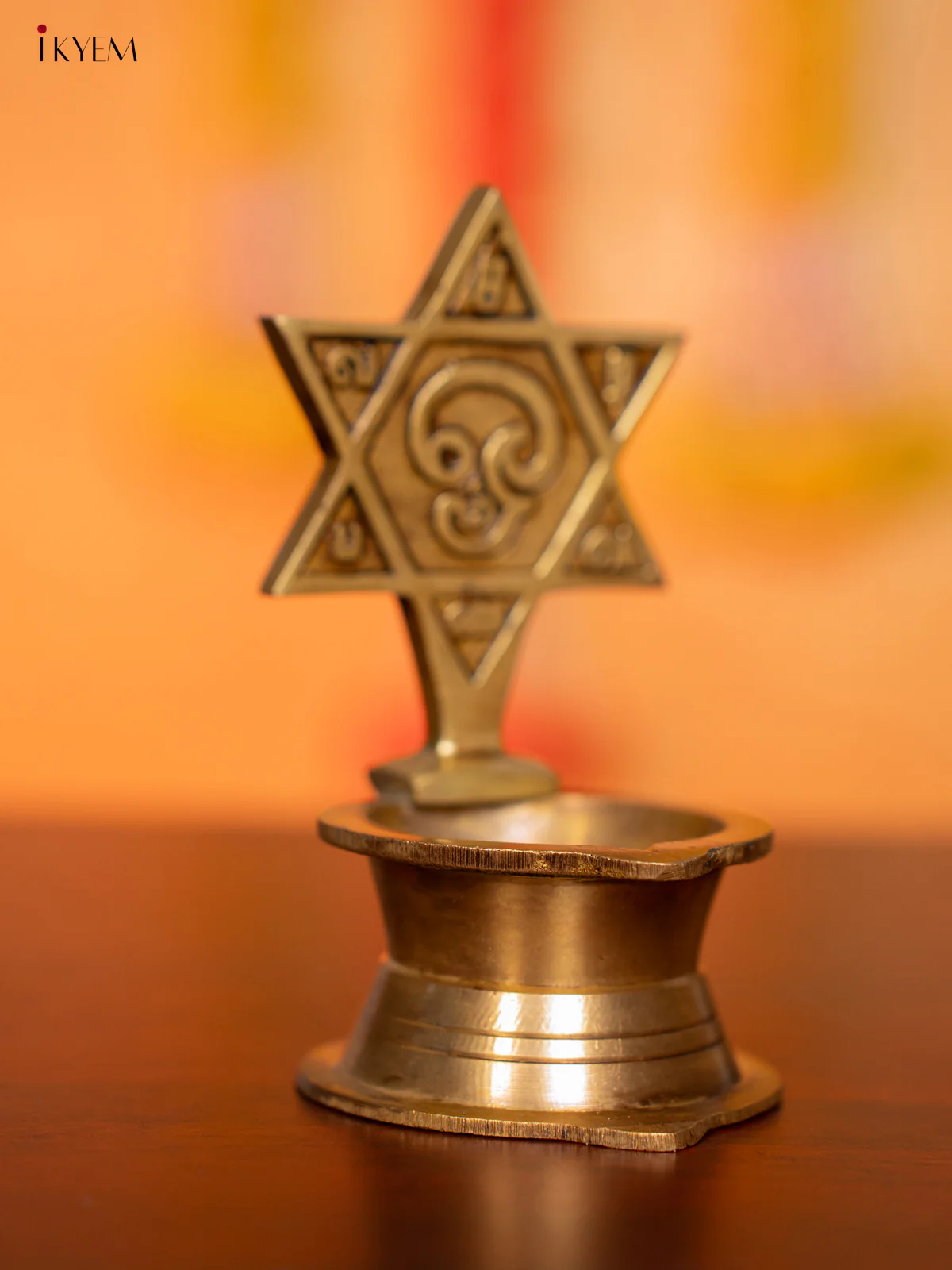 Brass Star Diya with Om Engraving - 4.5 Inches - KI07149 - Image 2
