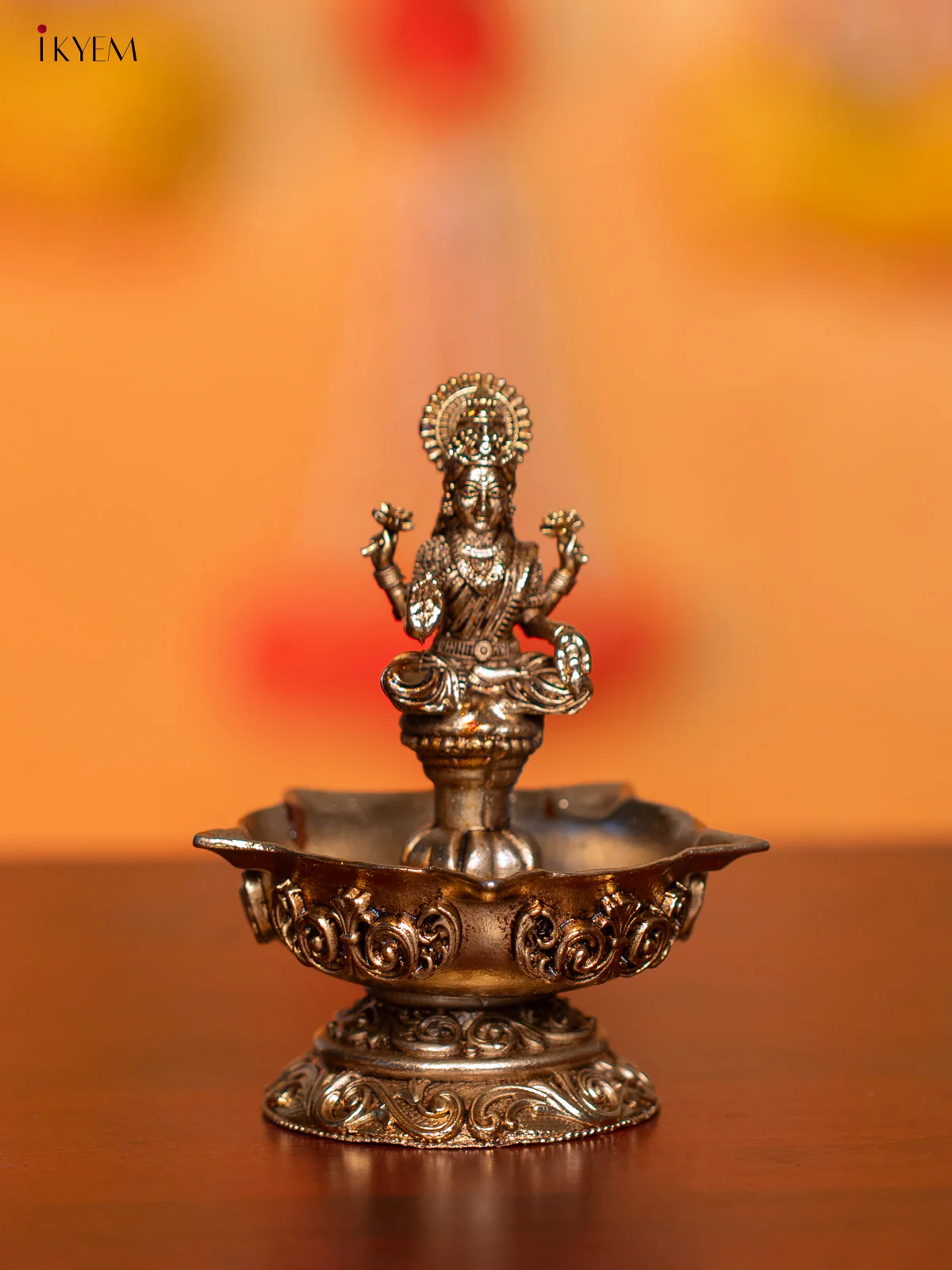 Brass 5-face Lakshmi Diya - 4 Inch - KI07172