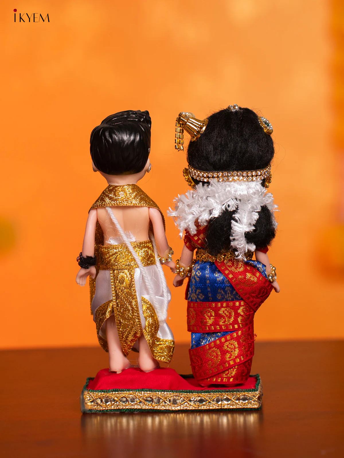 Iyengar Couple - Golu Display Doll - 7 Inches - KI09141 - Image 4