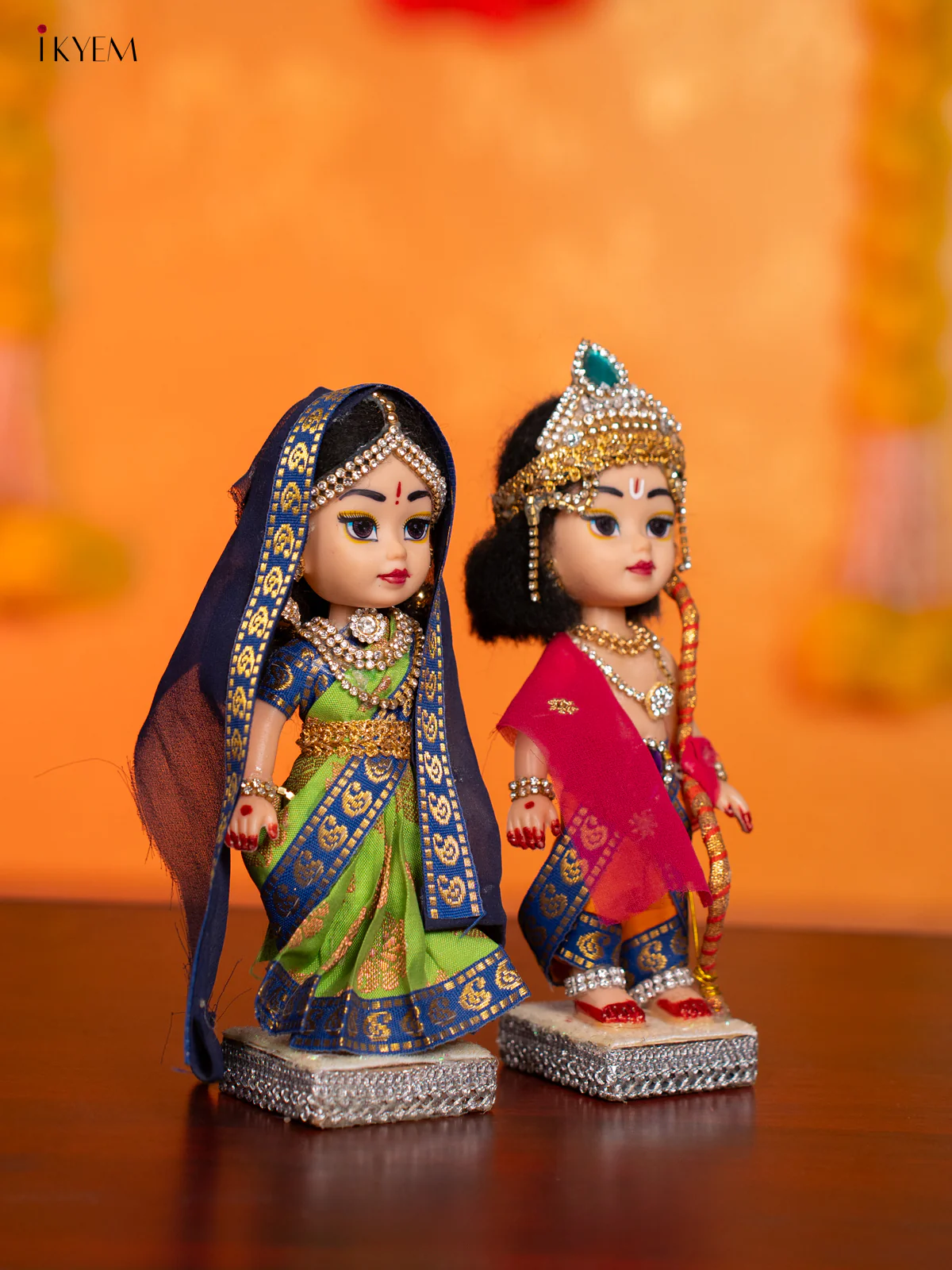 Radha Krishna - Golu Display Doll - 7 Inches - KI09171 - Image 2