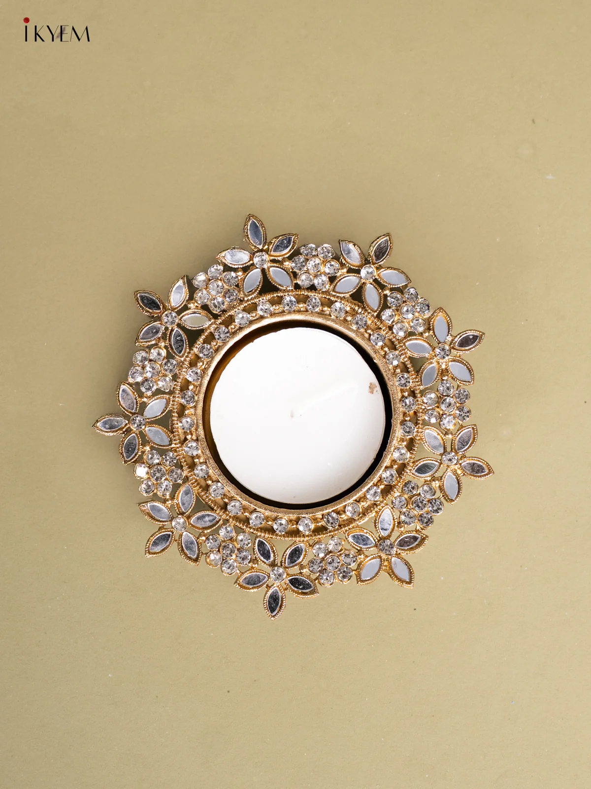 Flower Candle Holder with Mirror work set of 2 - KI14134 - Image 3