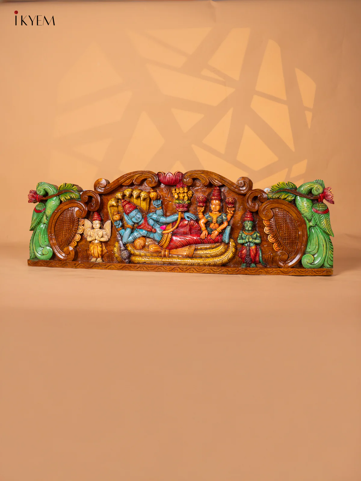 Wooden Hand Painted Ranganathar with Lakshmi Panel - KI17127 - Image 8