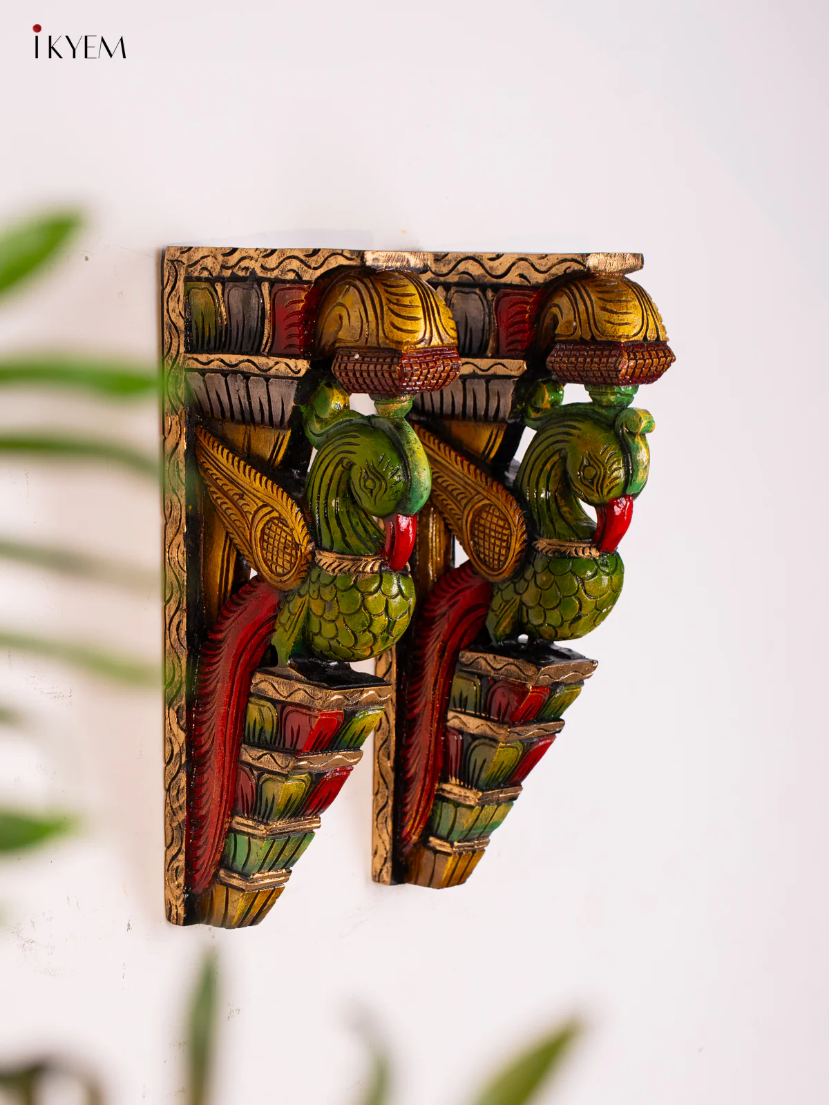 Wooden Hand painted Parrot Wall Bracket - 18 Inches - KI17138