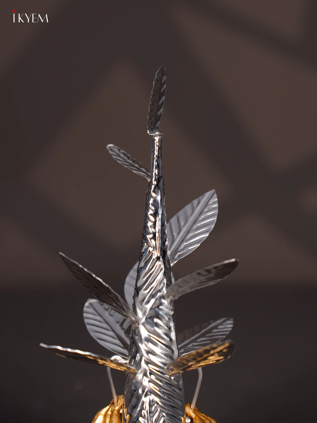 German Silver Banana Tree - 8.5 Inches - KI18113 - Image 3