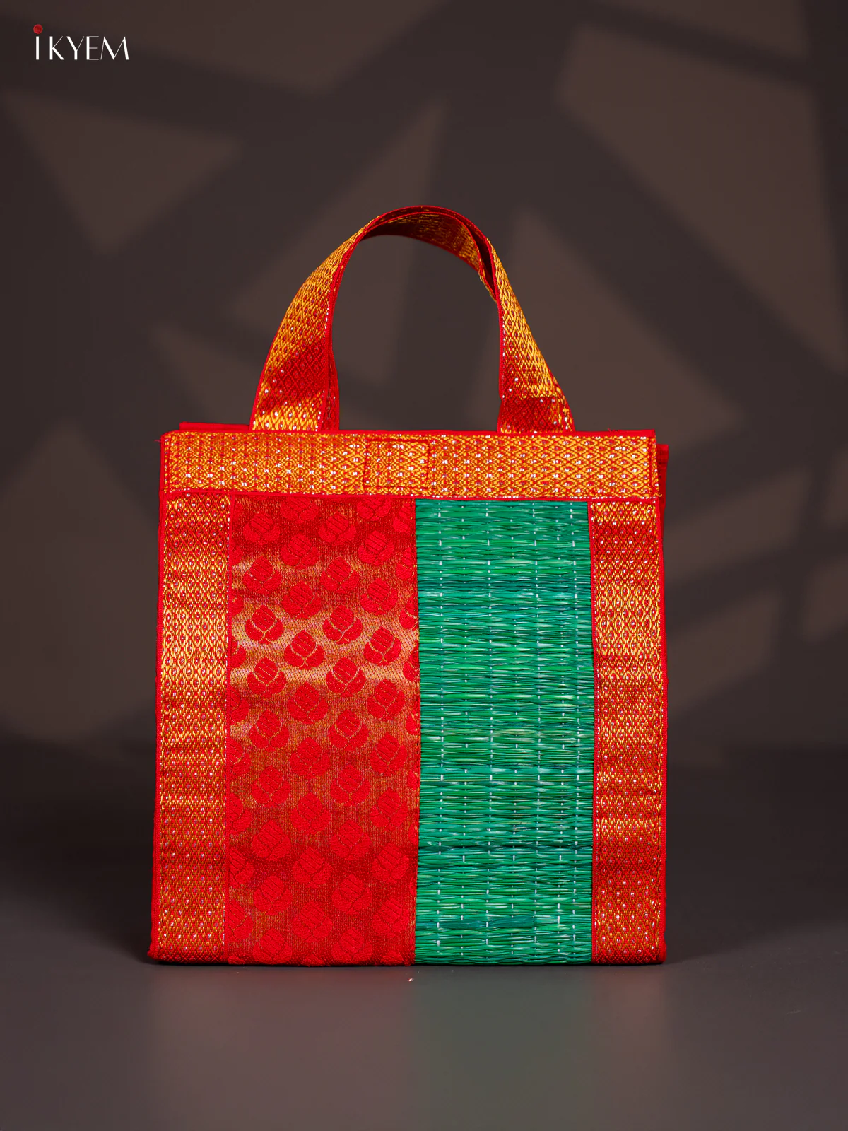 Red Raw Silk with Korai Bag - Green - 9 Inches - KI22118