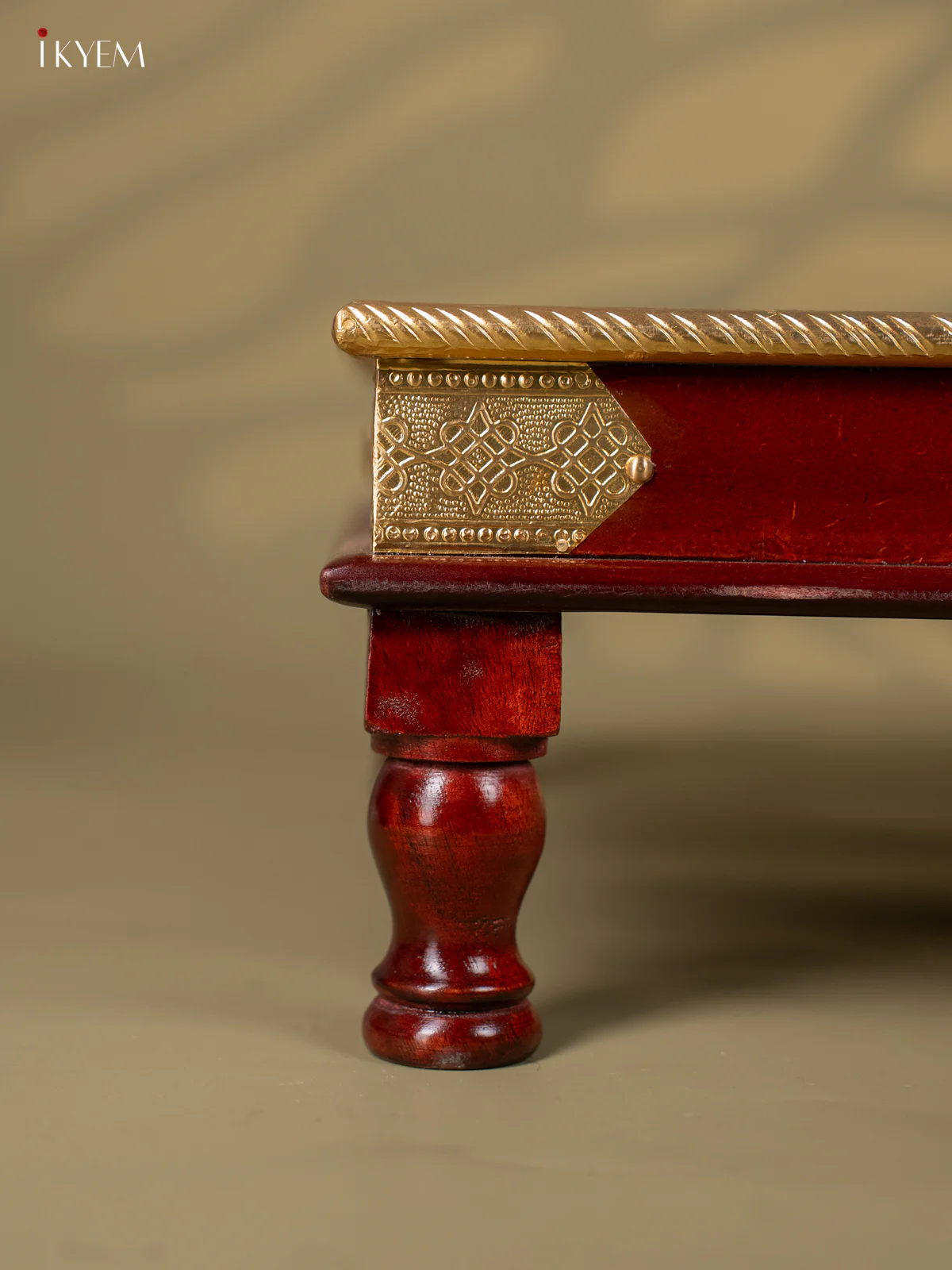 Brass Fitted Square Wooden Stool - (18×18) Inch - KJ13114 - Image 4