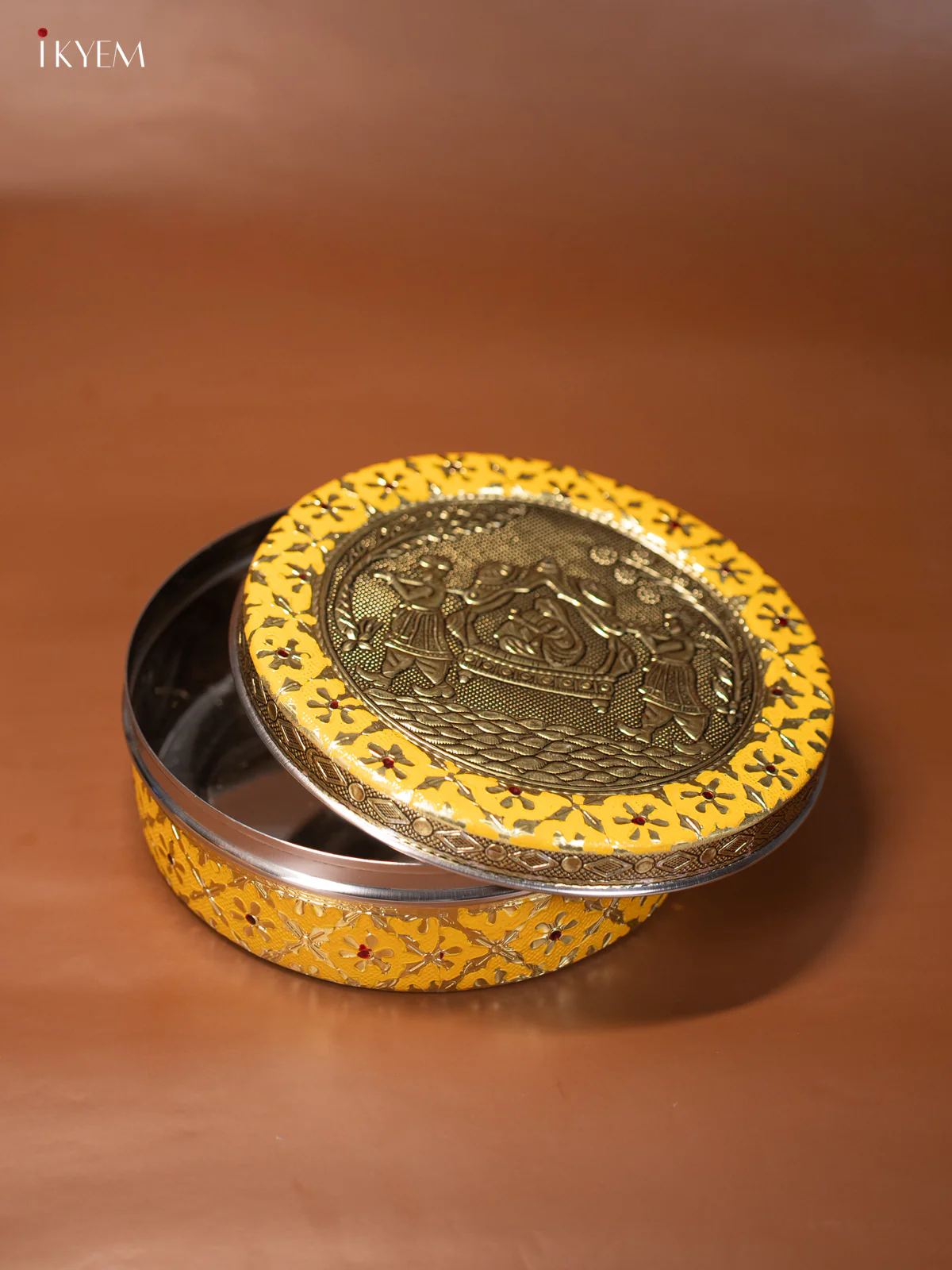 Yellow Meenakari Box with Oxidized Pallakku Design 7.5 Inches - KJ17113 - Image 2