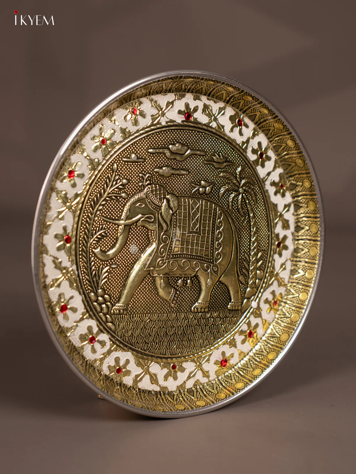 White Meenakari Plate with Oxidized Elephant Design - 8 Inches - KJ27121 - Image 2