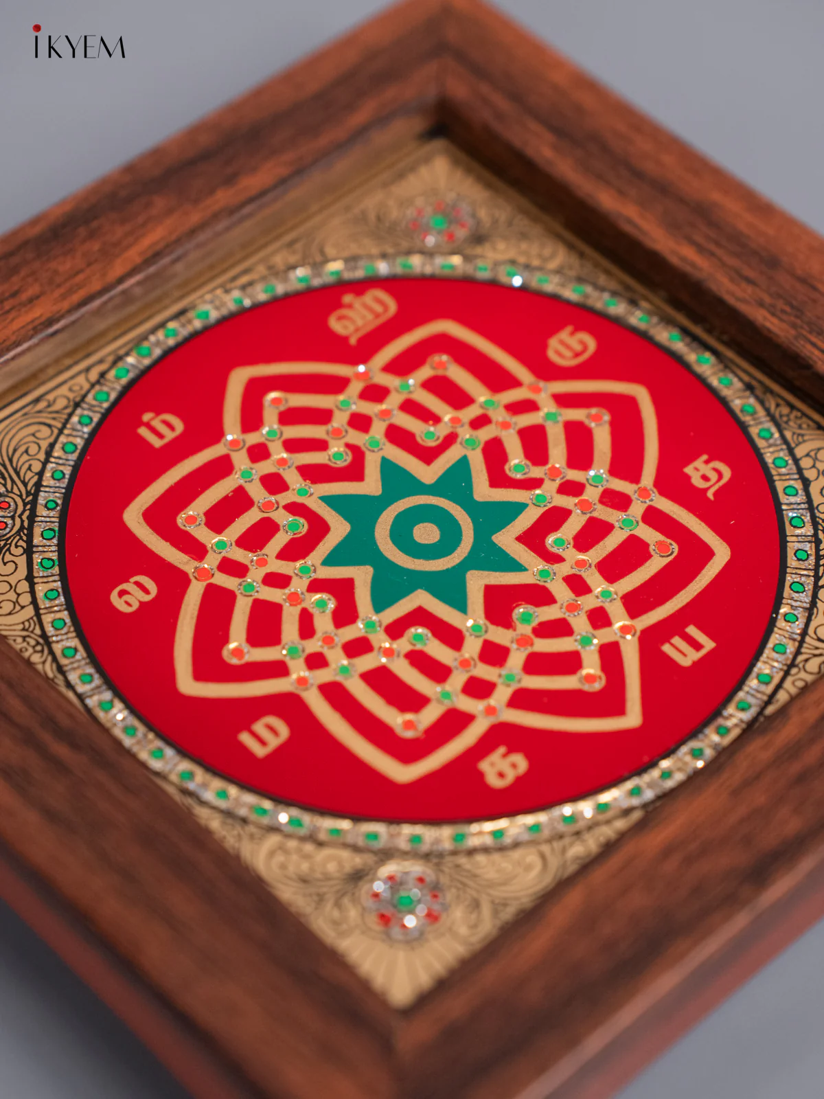 Reverse Glass Painted Manai - Hridaya Kamalam - Maroon - (6x6) Inches - KJ27136 - Image 3