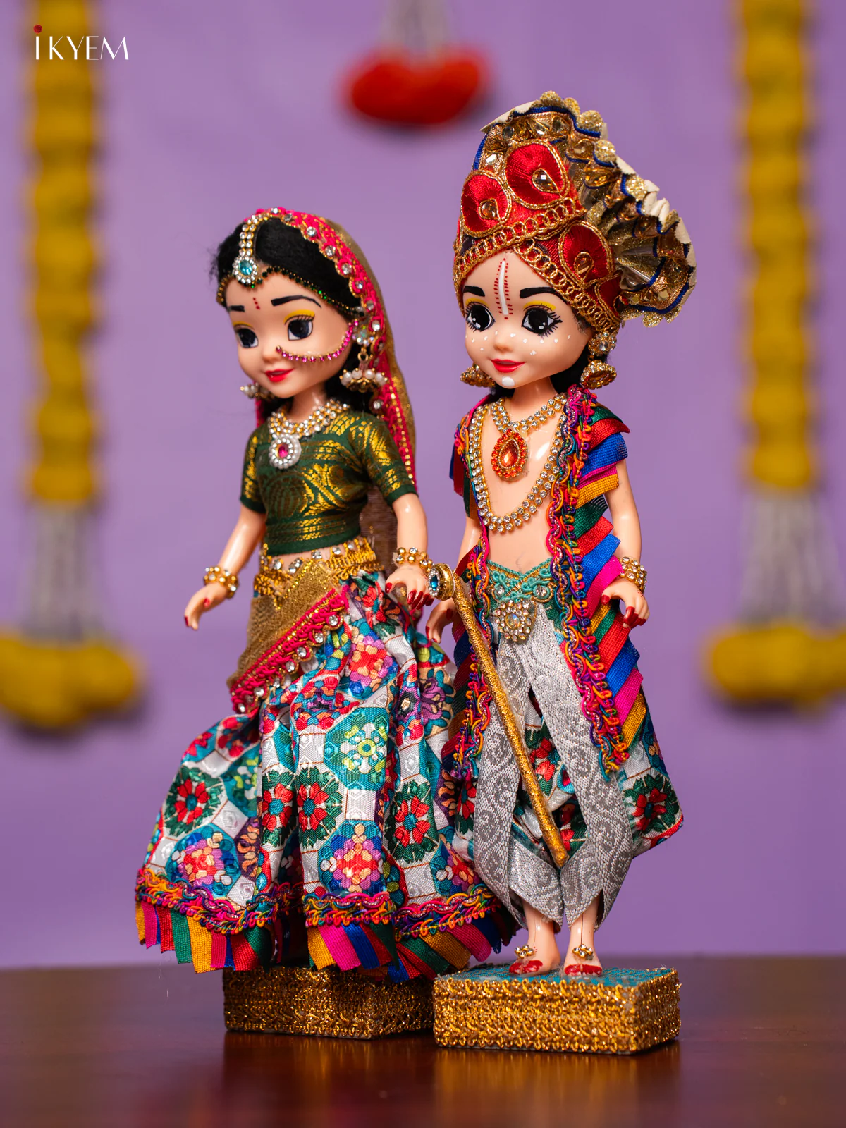 Radha Krishna Golu Doll - 10 Inches - KK06171 - Image 3