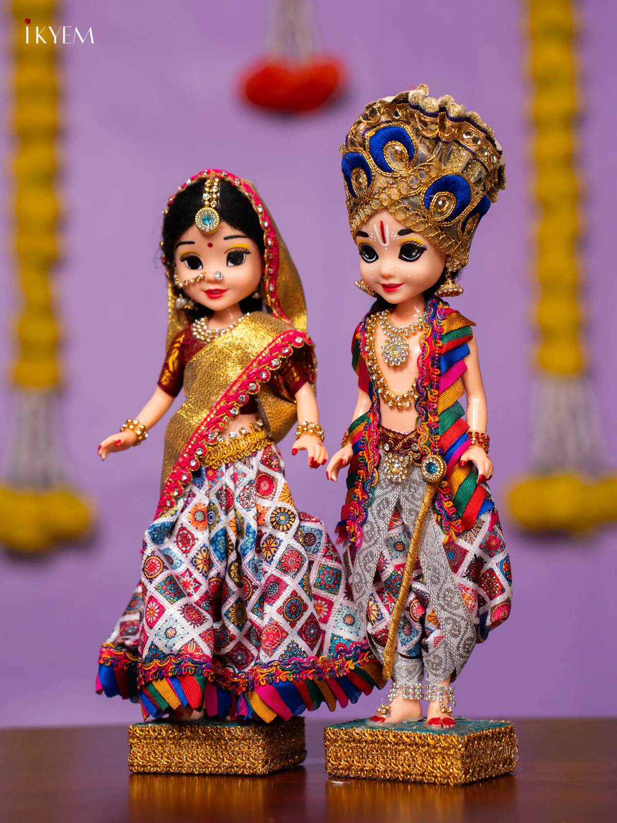 Radha Krishna Golu Doll - 10 Inches - KK06174 - Image 3