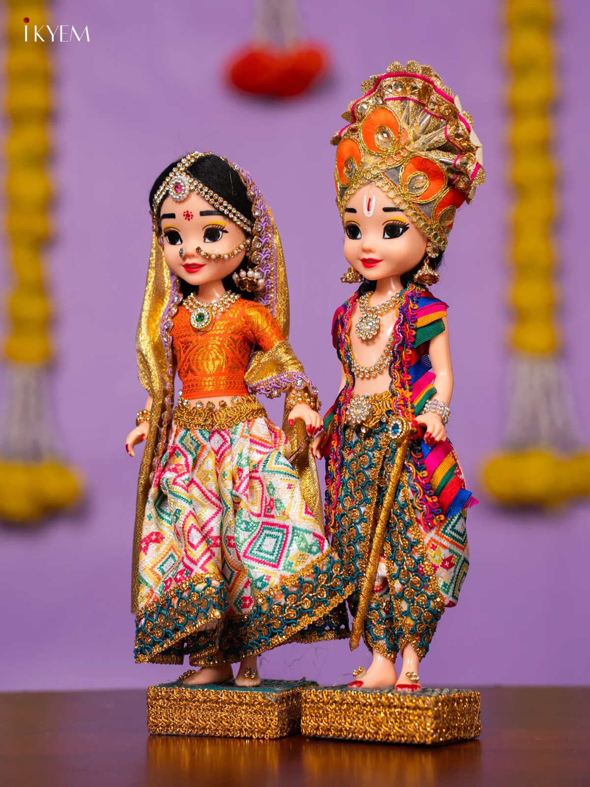 Radha Krishna Golu Doll - 10 Inches - KK06175 - Image 3