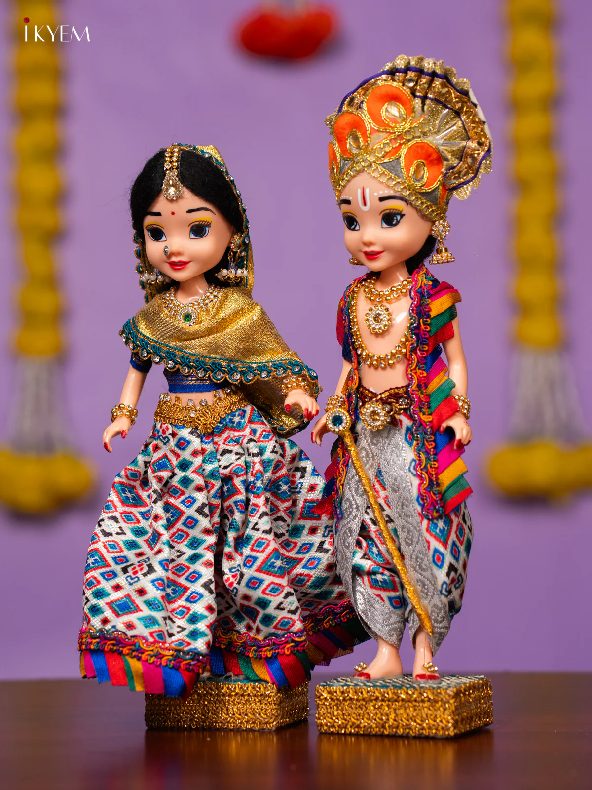 Radha Krishna Golu Doll - 10 Inches - KK06177 - Image 3