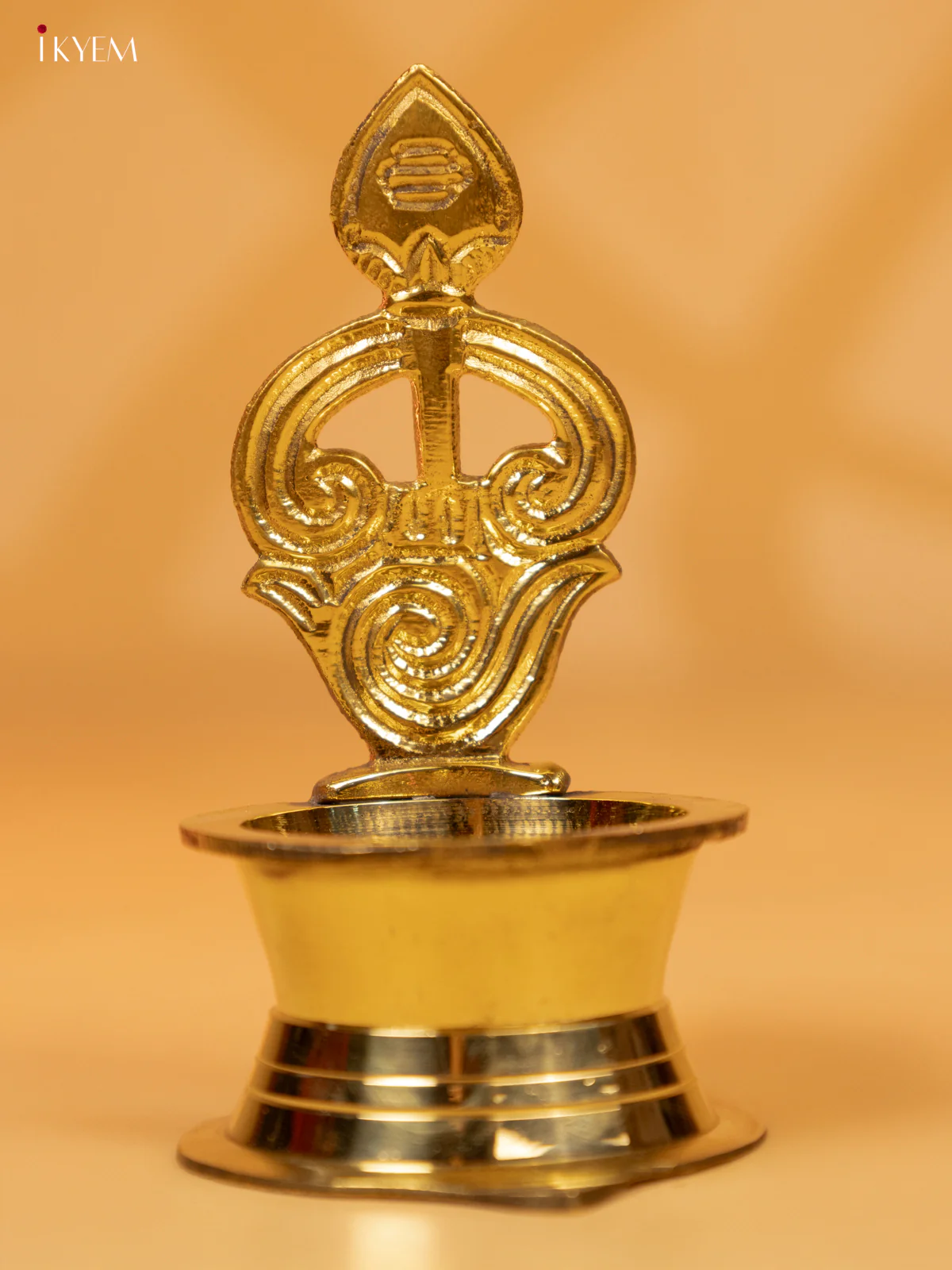Brass Om Diya - 4.5 inch - KK26113 - Image 2