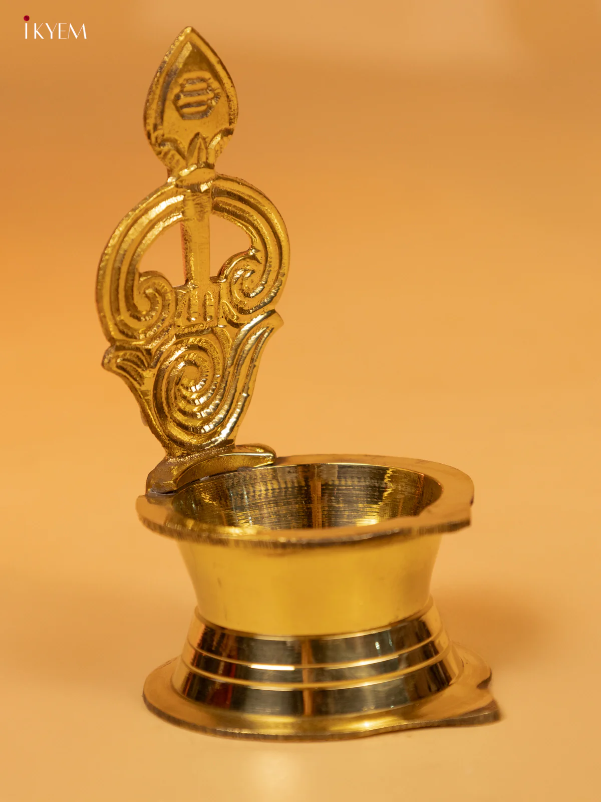 Brass Om Diya - 4.5 inch - KK26113 - Image 3