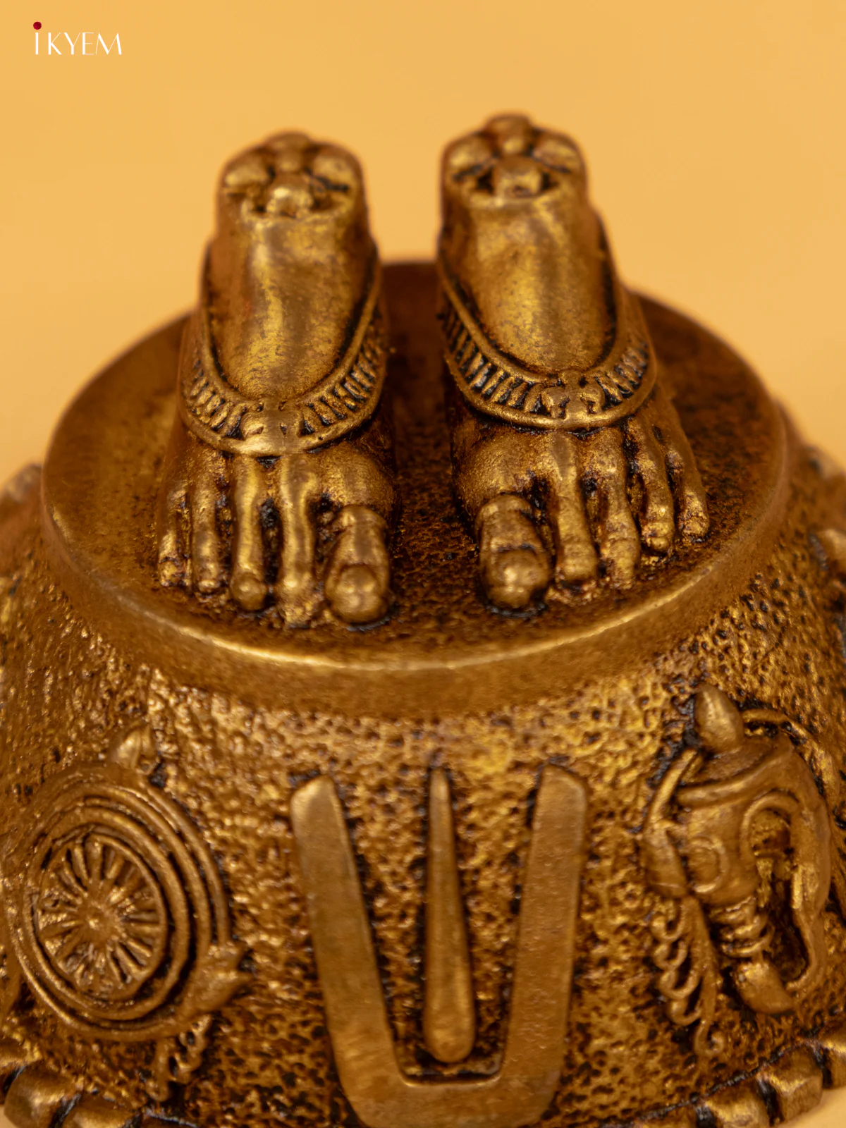 Brass Perumal Padham - KK26209 - Image 3