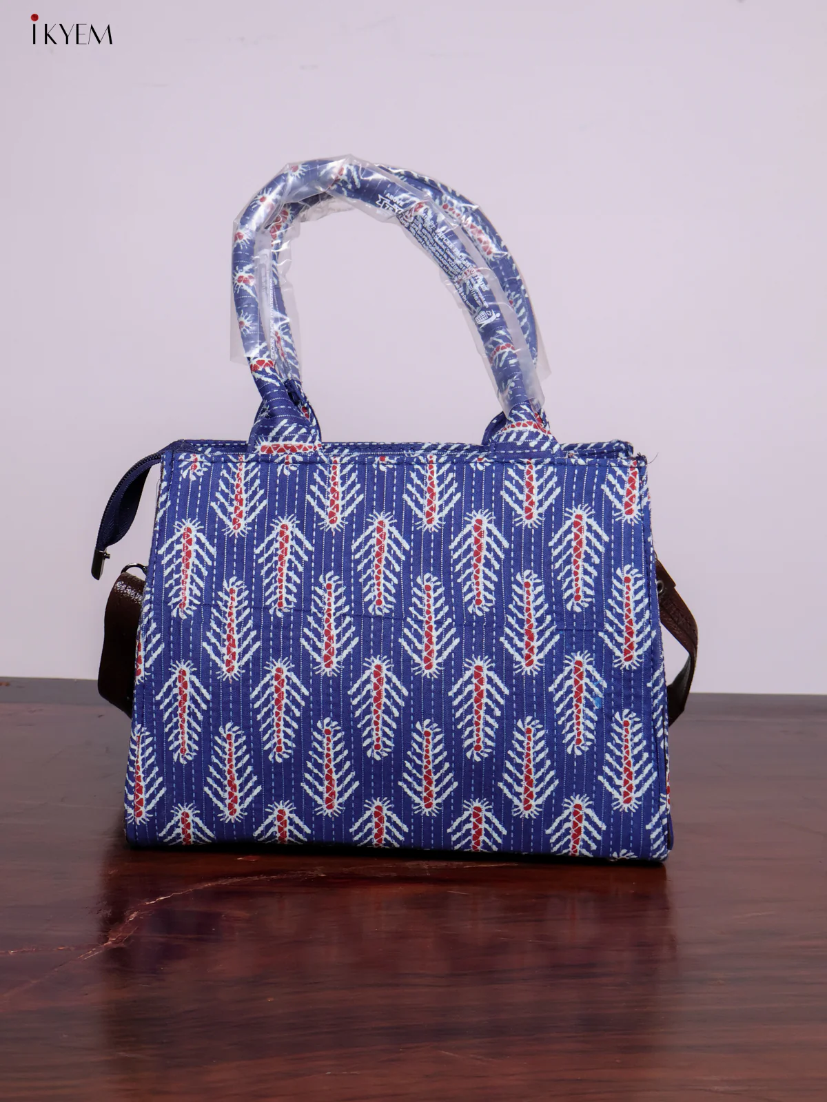Printed Handbag with Sling - Indigo & White - KL20128 - Image 5