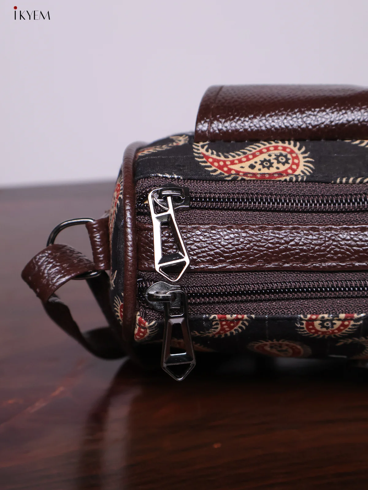 Cotton Printed Sling Bag - Black - KL20137 - Image 2