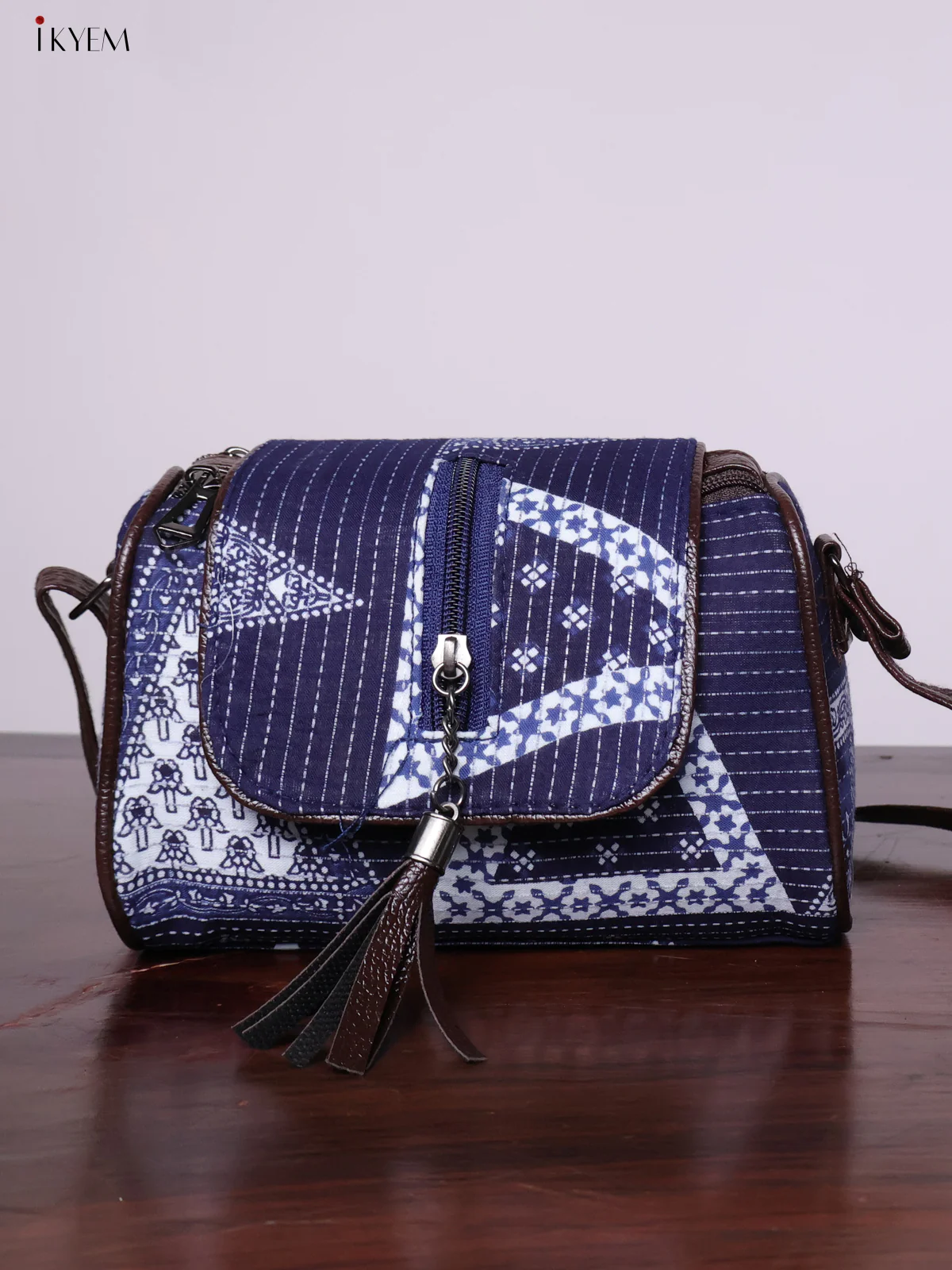 Cotton Printed Sling Bag - Floral Blue - KL20144 - Image 3