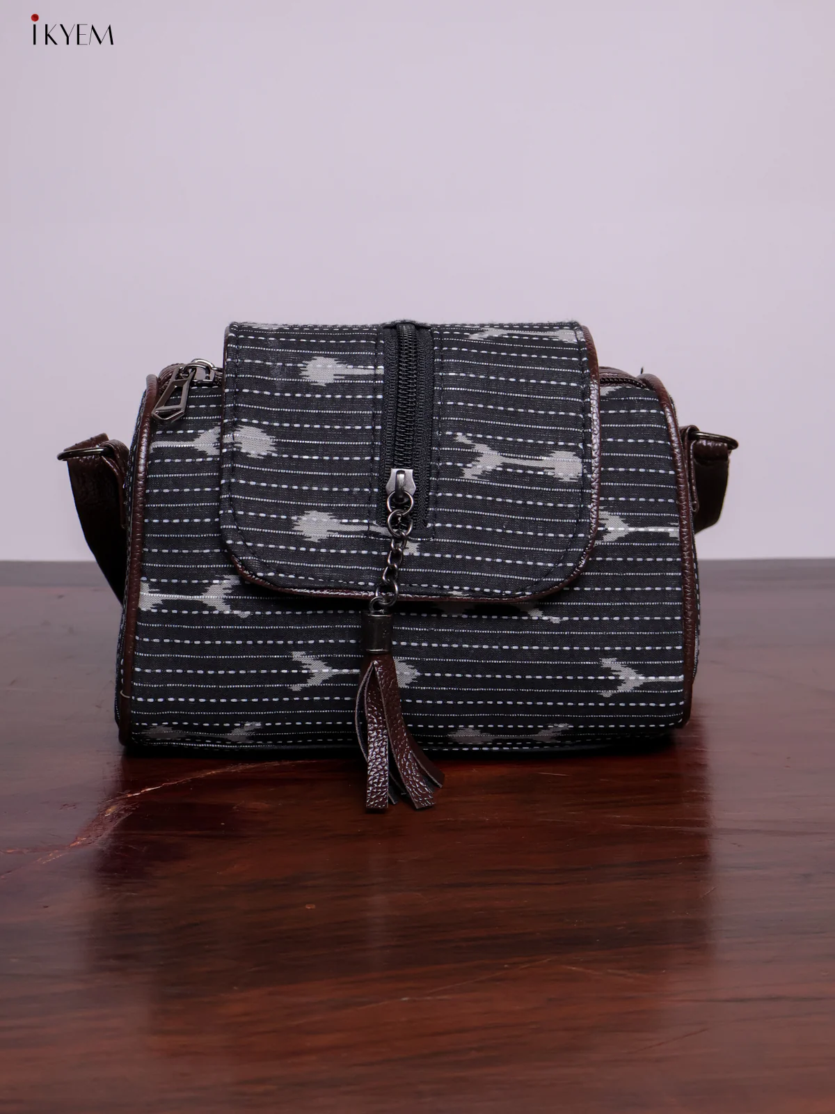 Cotton Printed Sling Bag - Geometric - KL20145 - Image 7