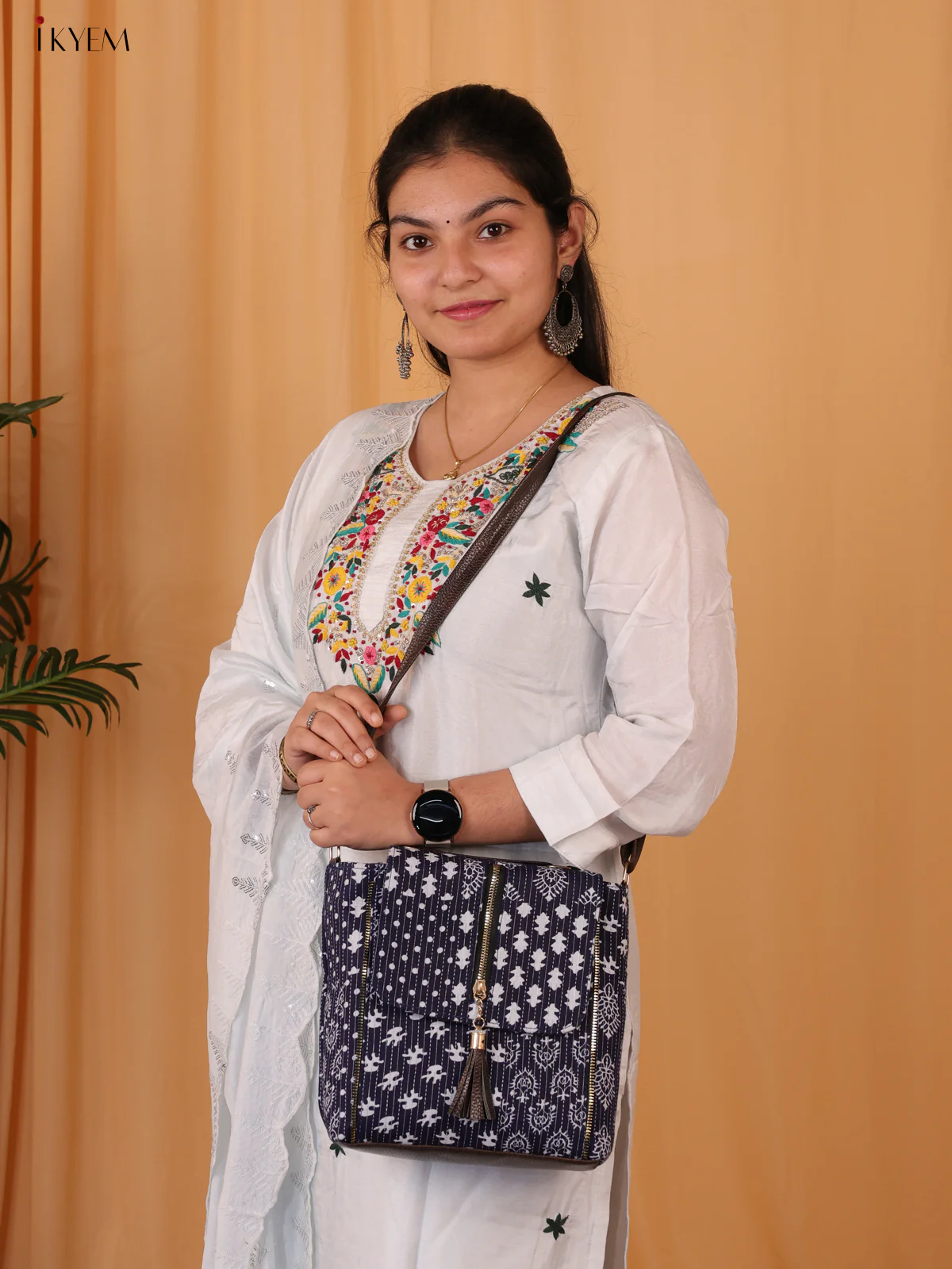 Printed Indigo Sling Bag - Design 4 - KL20149 - Image 2