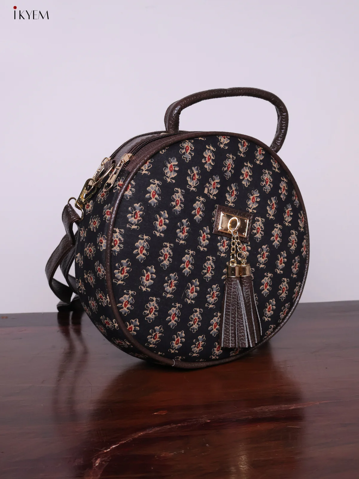 Printed Round Sling Bag - Ajrakh - KL20155 - Image 4
