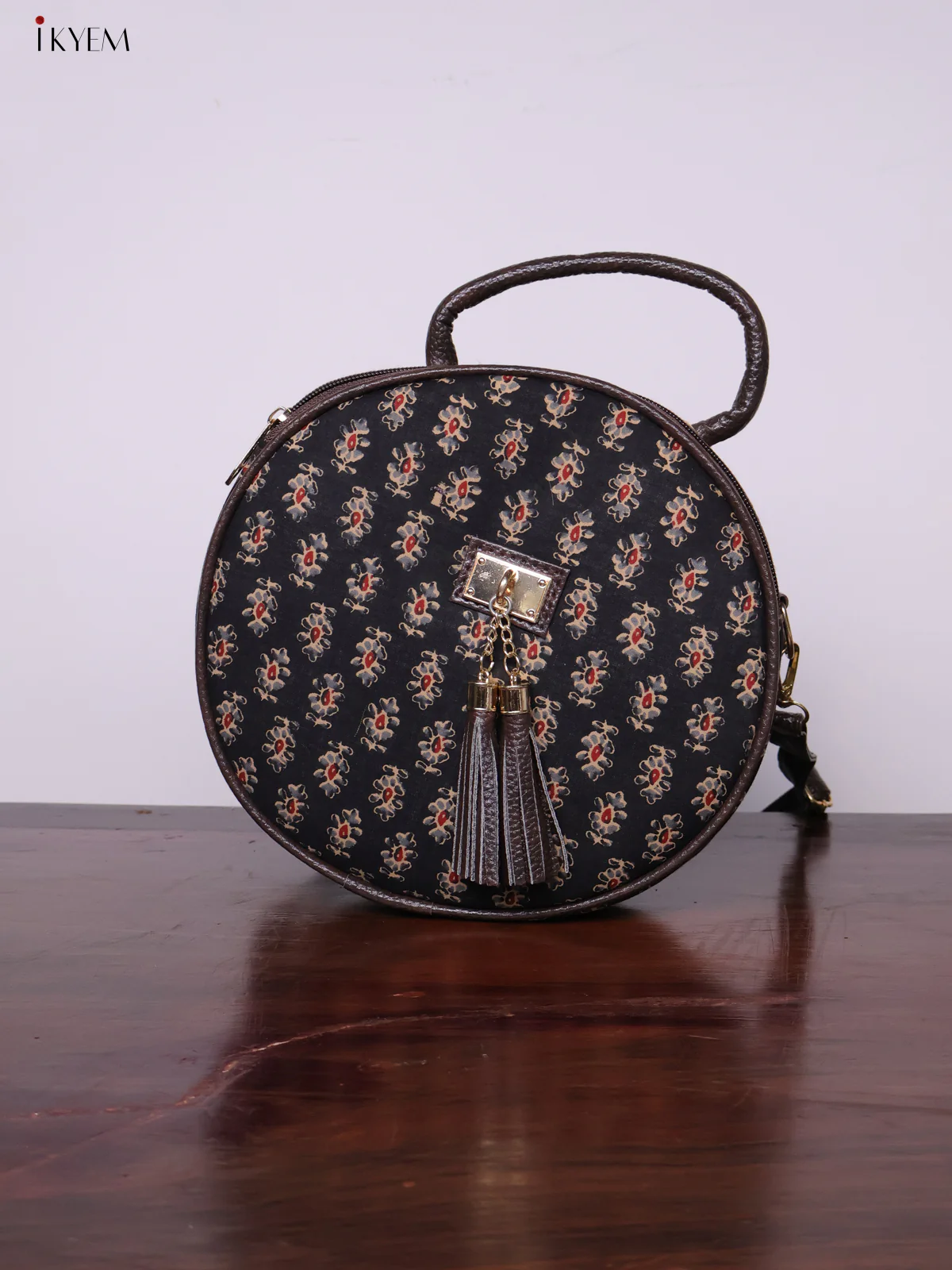 Printed Round Sling Bag - Ajrakh - KL20155 - Image 5