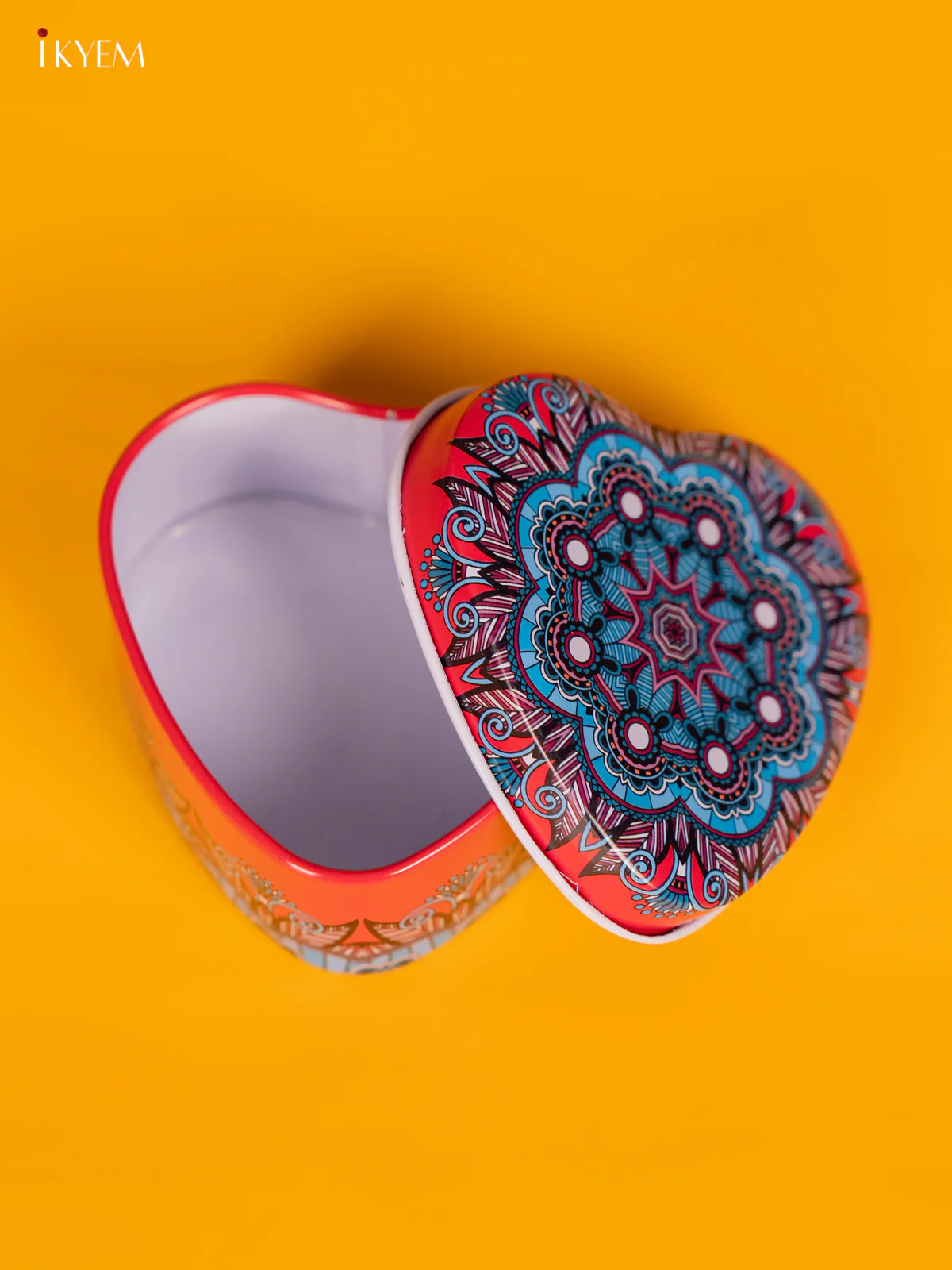 Heart Shaped Decorative Tin Box - Red - (2.9×2.9) Inch - KL26135 - Image 2