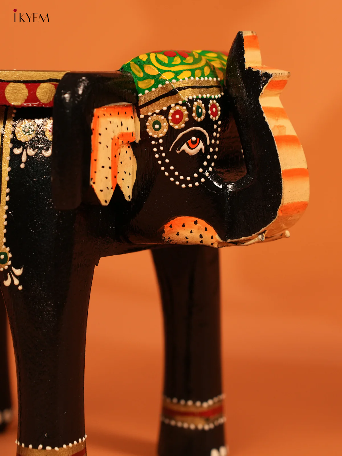 Hand Painted Wooden Elephant Stool - Distressed Black - 8inch - KL30115 - Image 3