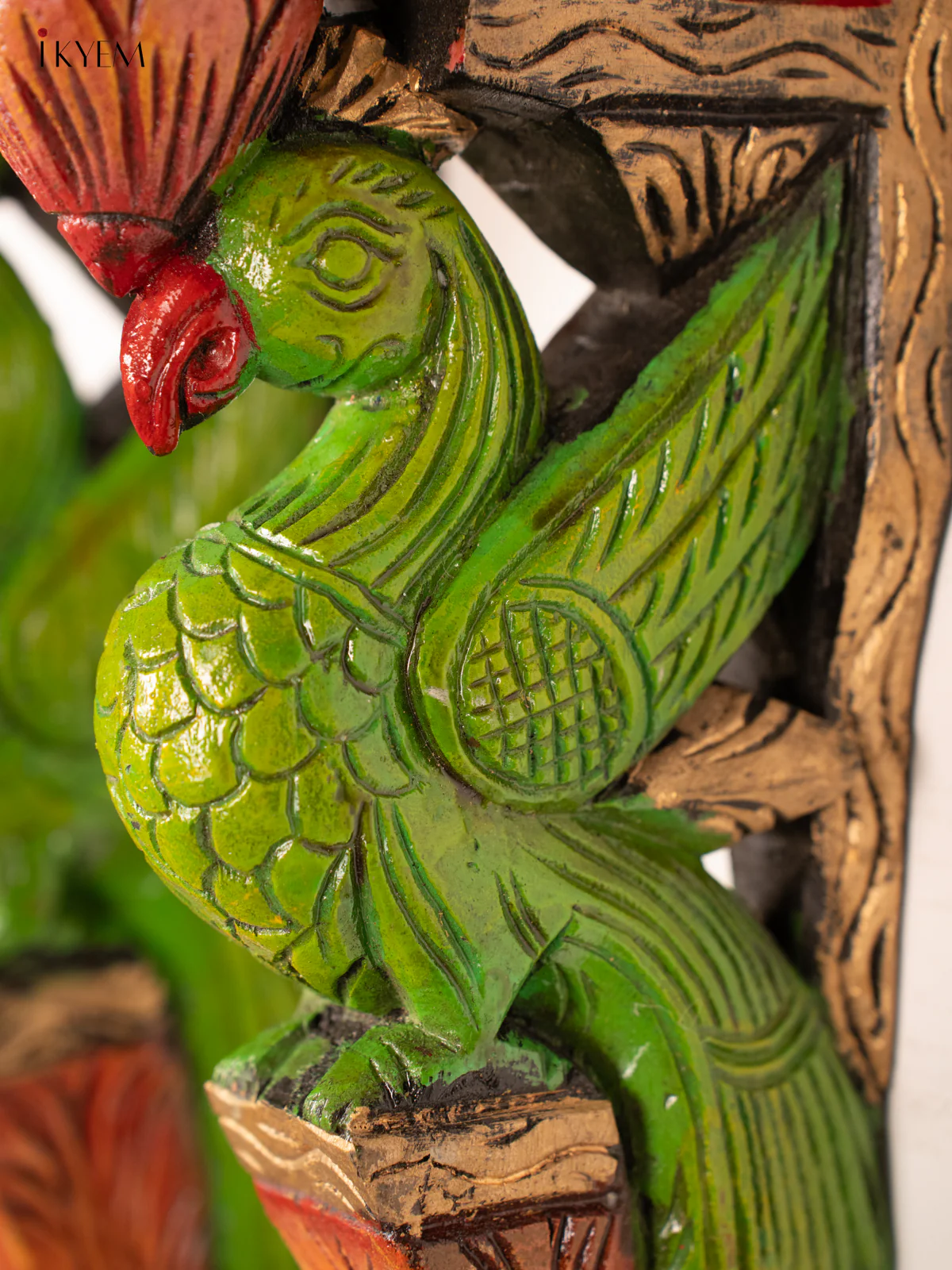Hand-Painted Wooden Parrot Wall Bracket - 18 Inch - KN01154 - Image 2