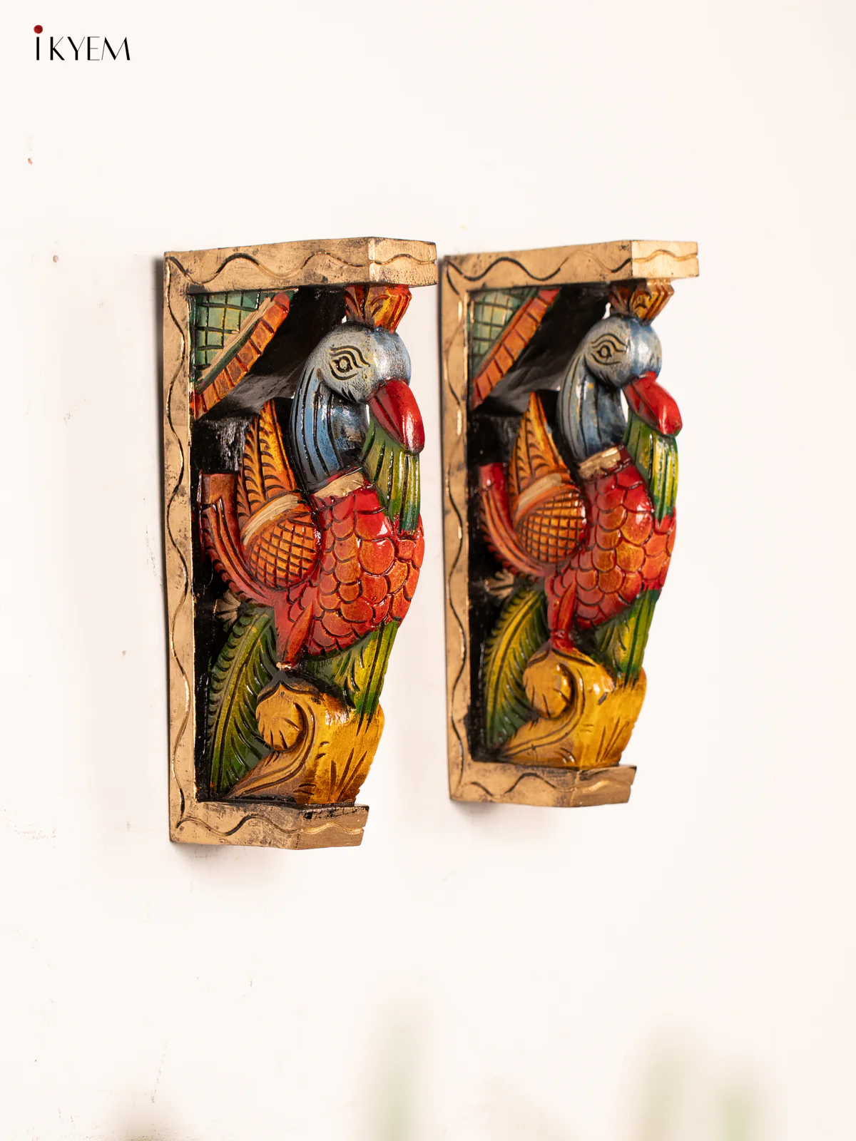 Hand-Painted Wooden Parrot Wall bracket - 12 Inch - KN01159 - Image 3