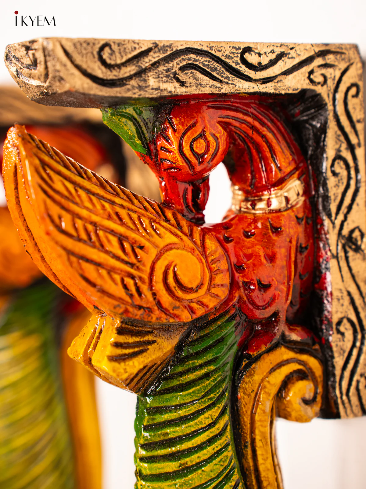 Hand-Painted Wooden Parrot Wall Bracket - 12 Inch - KN01165 - Image 3