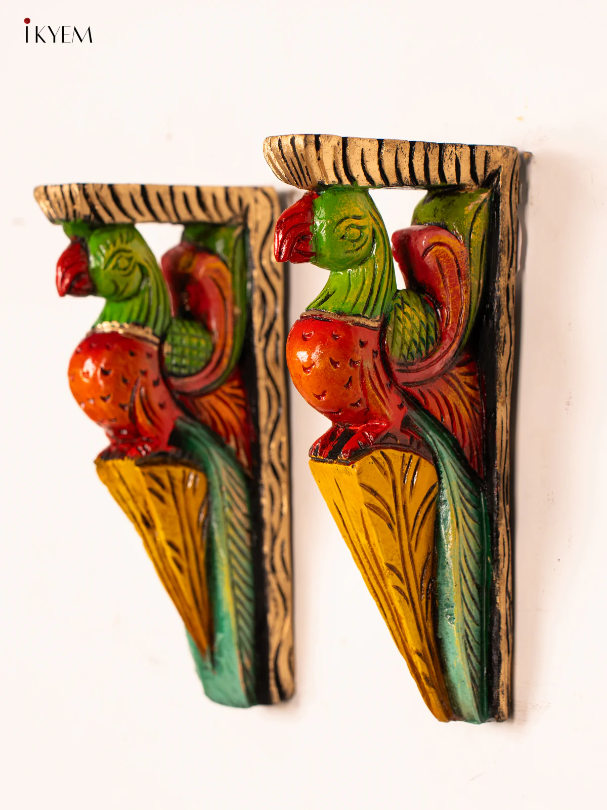 Wooden Hand-Painted Parrot Wall Bracket - 12 Inch - KN01169 - Image 2