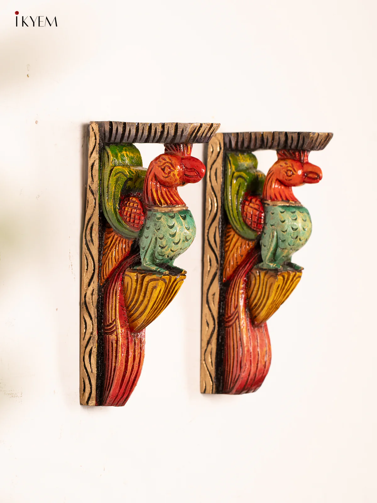 Hand-Painted Wooden Parrot Wall Bracket - 12 Inch - KN01175 - Image 3
