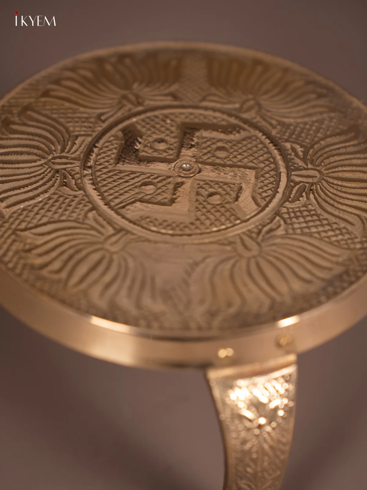 Brass Swastik Mukkali Stool - 5 Inch - KN03119 - Image 3