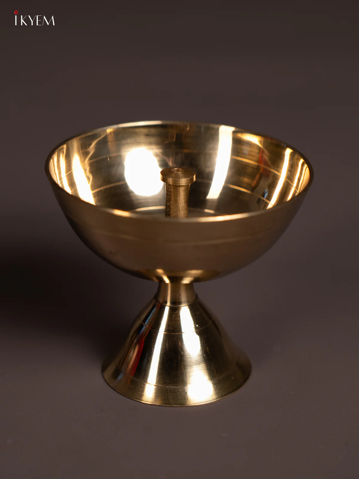 Brass Payali Deepam - 3.2 Inch - KN03121 - Image 2