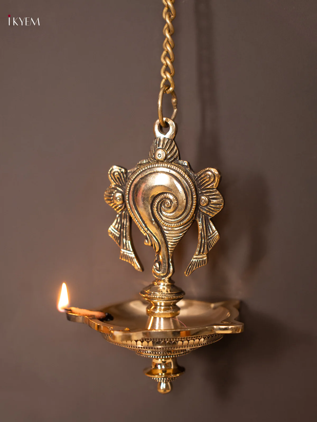 Brass 5-Face Sangu & Chakram Hanging Diya Set of 2 - 22 Inch - KN04135 - Image 3