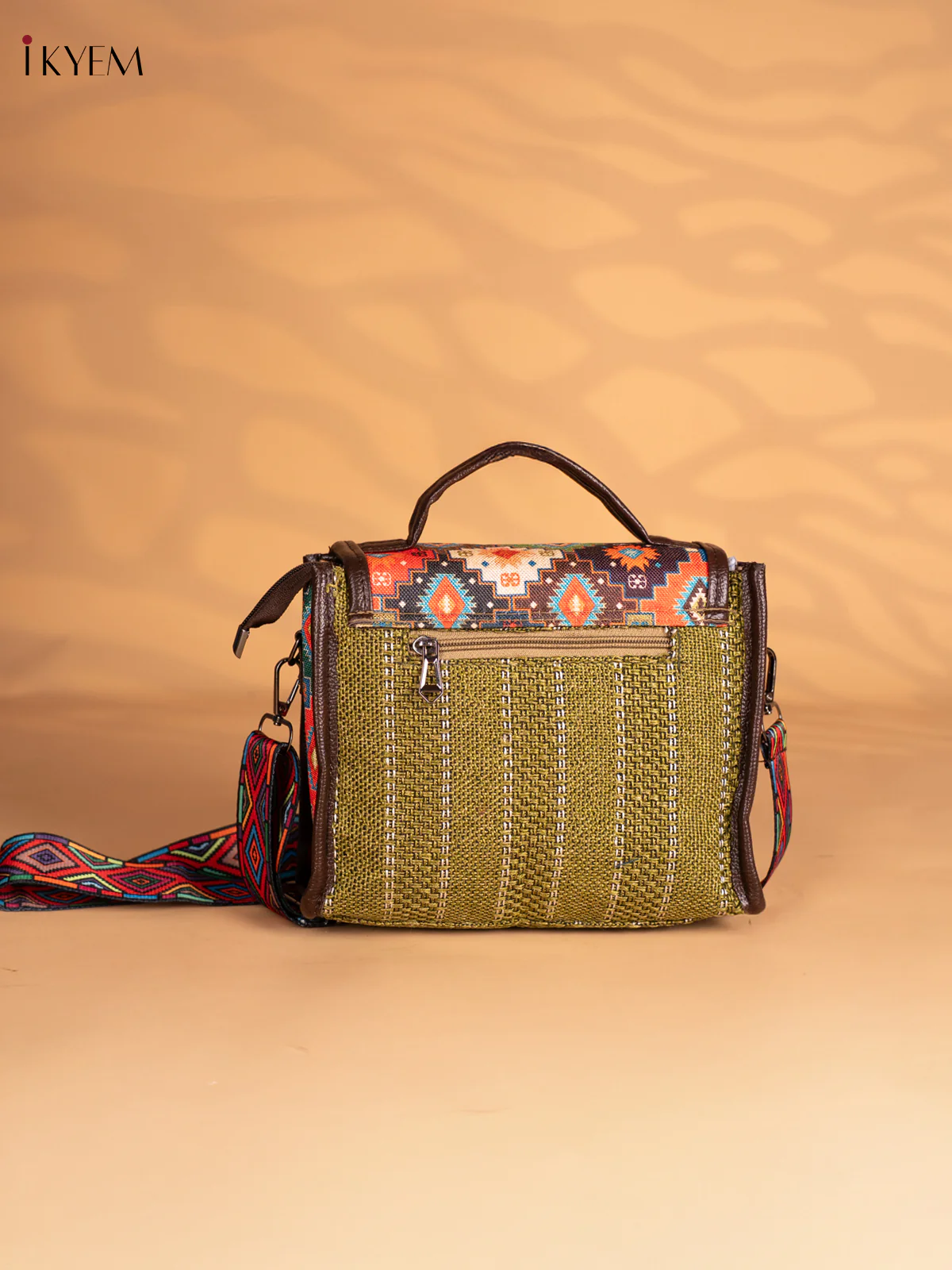 Moroccan Printed Flap Jacquard Sling Bag - Green - KN05124 - Image 4