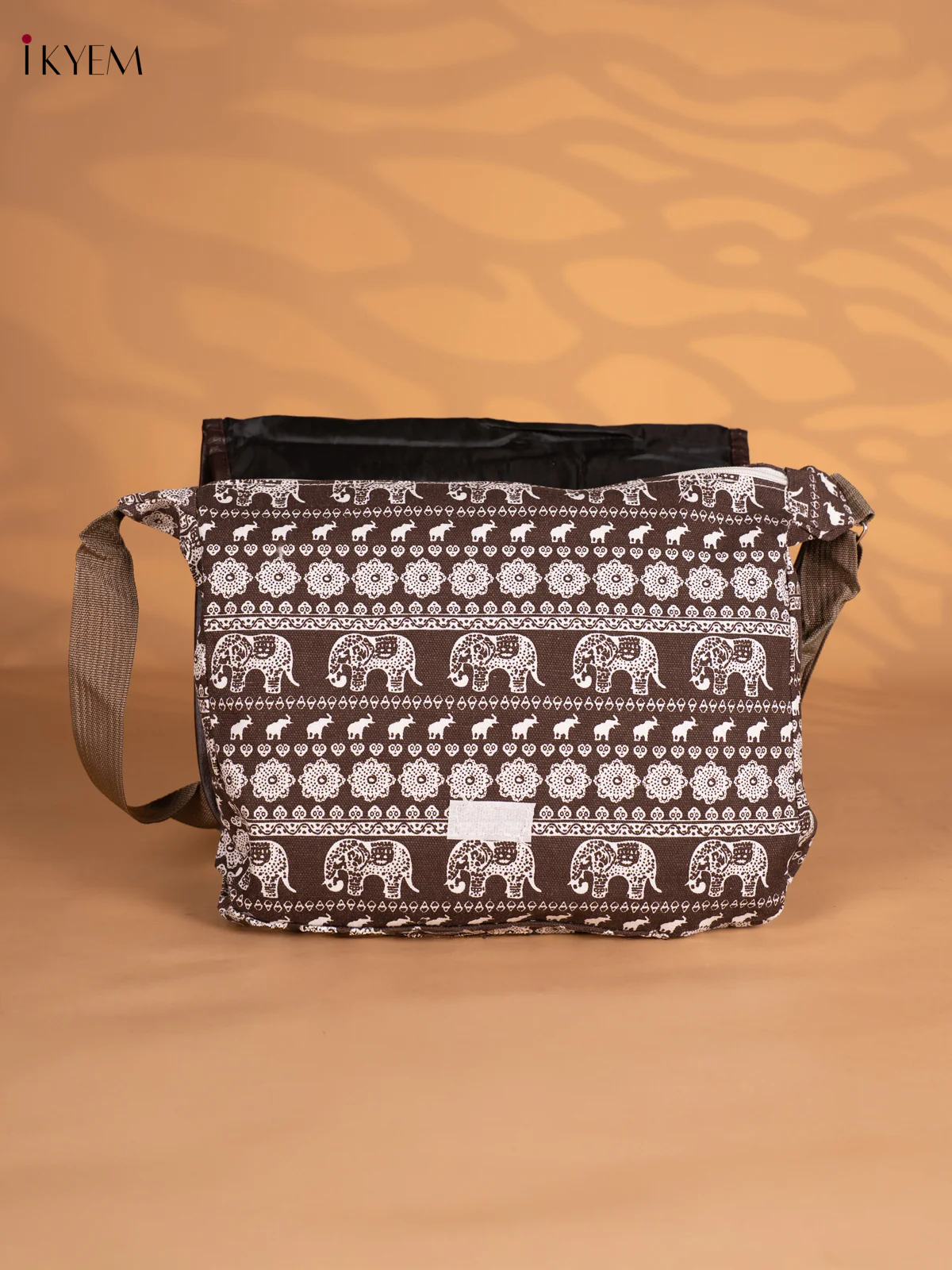Elephant Design Crossbody Bag - Brown - KN05165 - Image 2