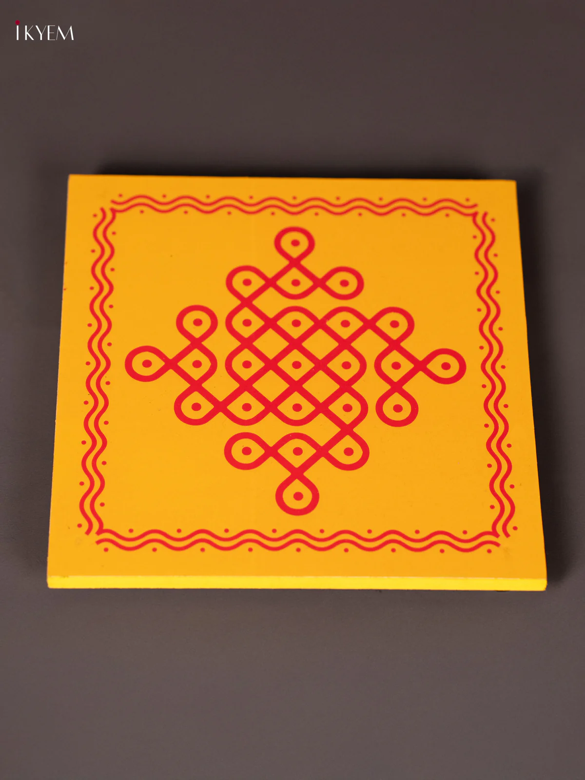 Sikku Kolam Wooden Square Manai - Yellow - (6x6) Inch - KN12118 - Image 2