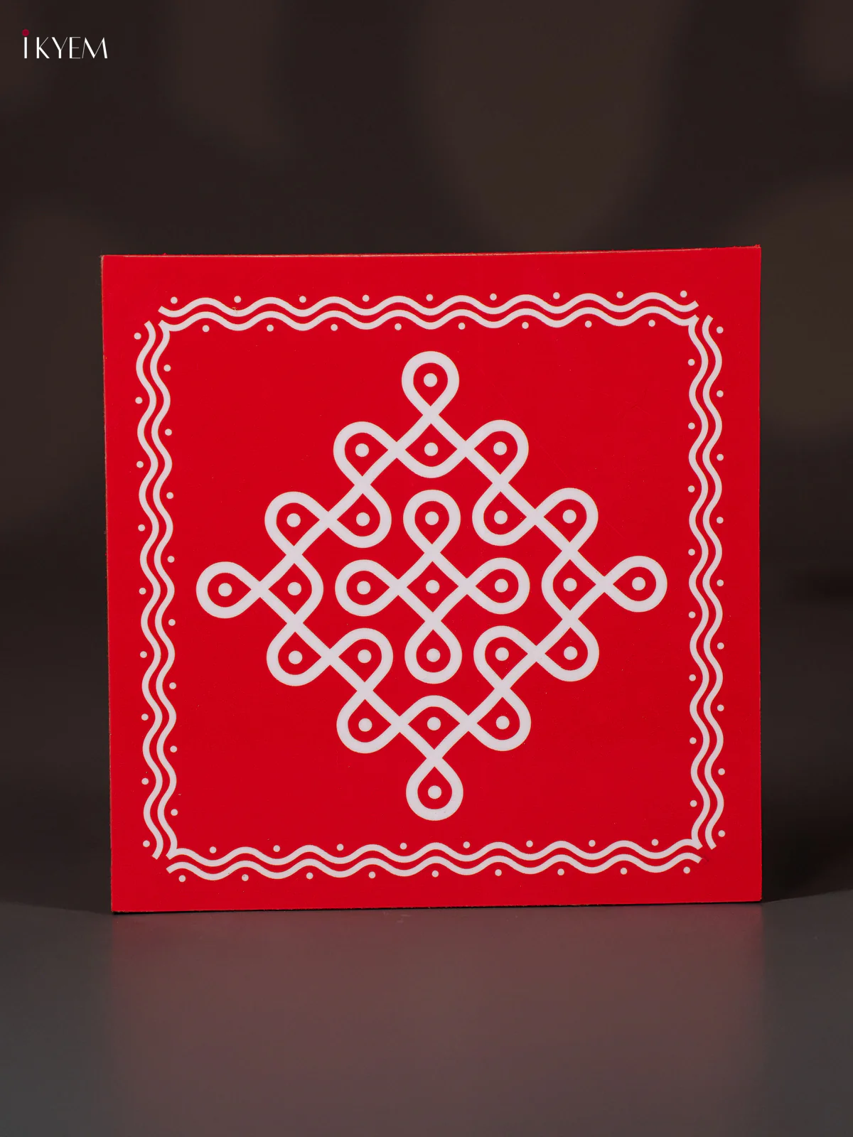 Sikku Kolam Wooden Square Manai - Red - (4x4) Inch - KN12126
