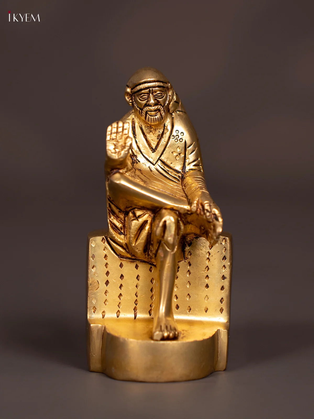 Brass Sai Baba Idol - 5 Inch - KN16114