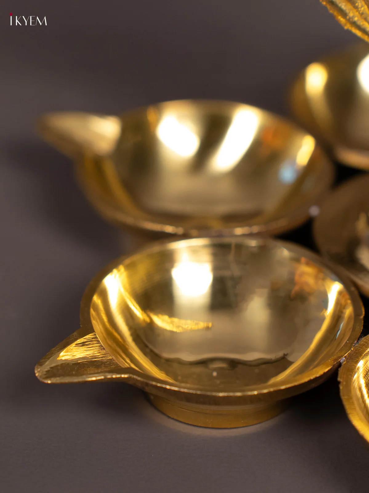 Brass Vel with Peacock 6-Face Diya - 6.5 Inch - KN16129 - Image 3