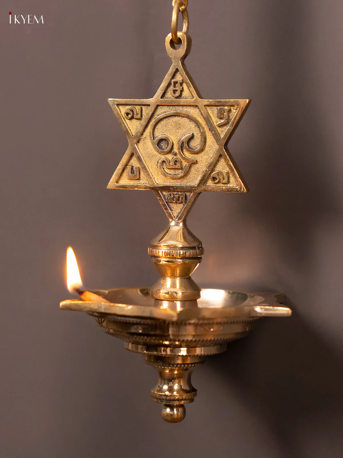 Brass 5 Face Om Saravana bhava Diya With Wall Hanging - KN27115 - Image 2